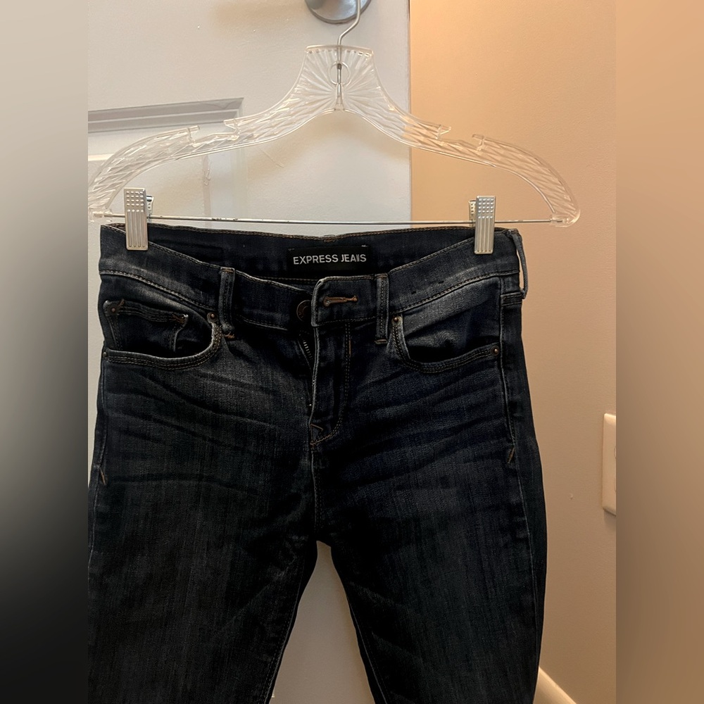 Express Women's Dark Blue Jeans size 2S